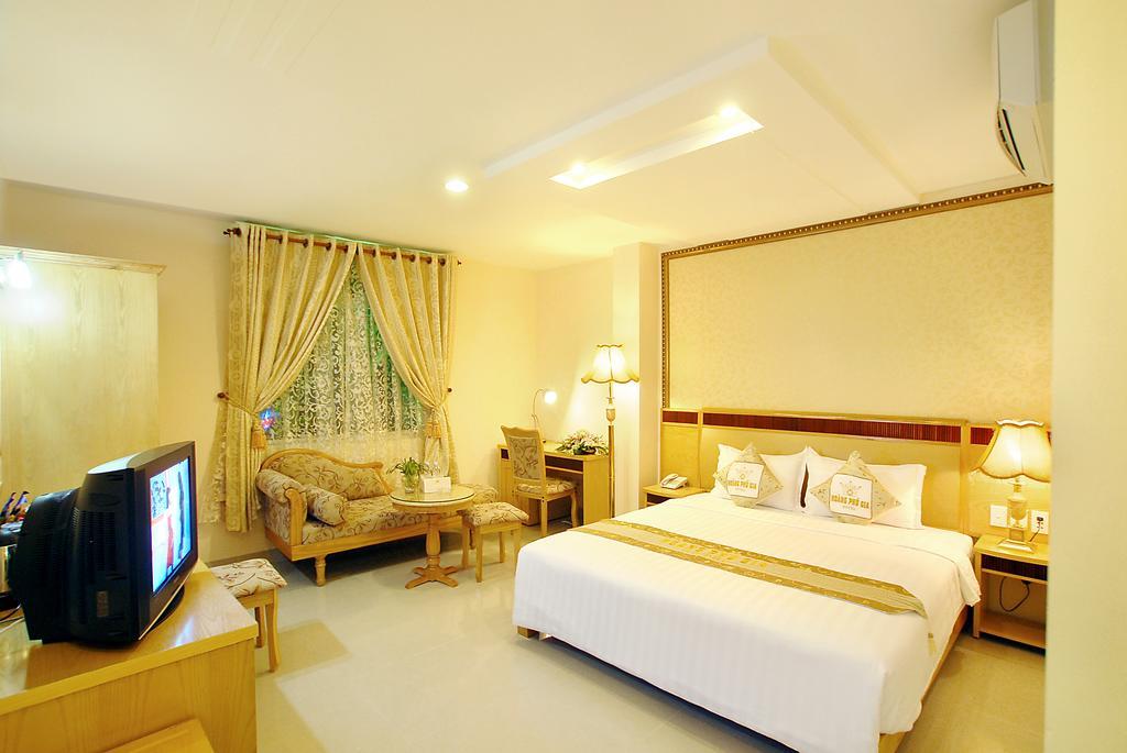 Hoang Phu Gia Hotel Ho Chi Minh-staden Exteriör bild